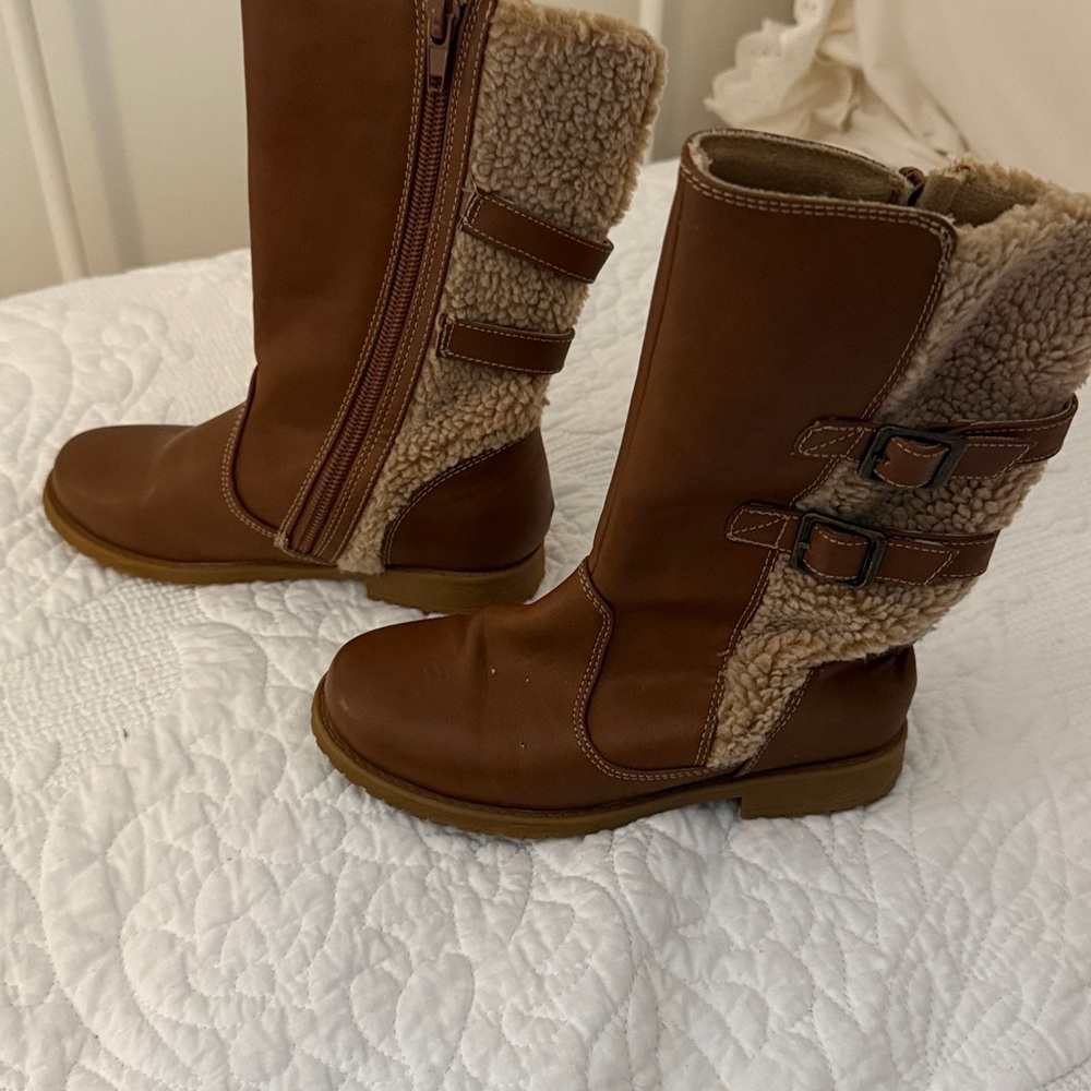 Brown Shearling-Lined Boots